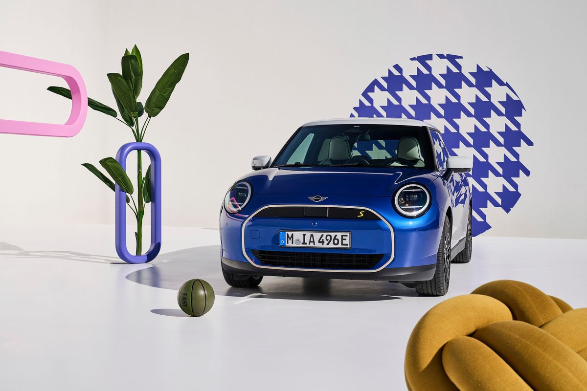 The Reinvention of the Original: The all-electric MINI Cooper