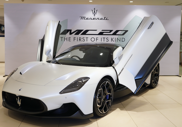 First Maserati MC20 Makes its Debut in India