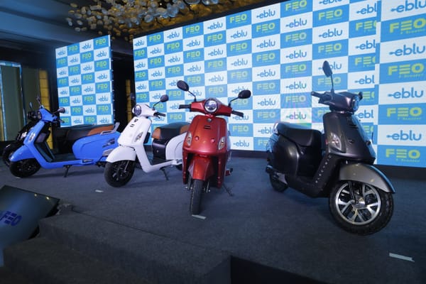 Godawari Electric Motors delivers 100 units of the Eblu Feo e-scooter on the auspicious occasion of Dhanteras