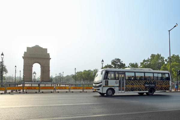 Uber awarded license to operate buses in Delhi