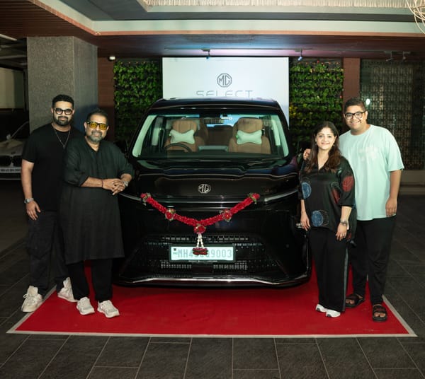 JSW MG Motor India Delivers the Presidential MG M9 to Shankar Mahadevan